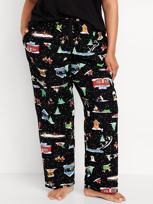 Mid-Rise Printed Flannel Pajama Pants Product Image