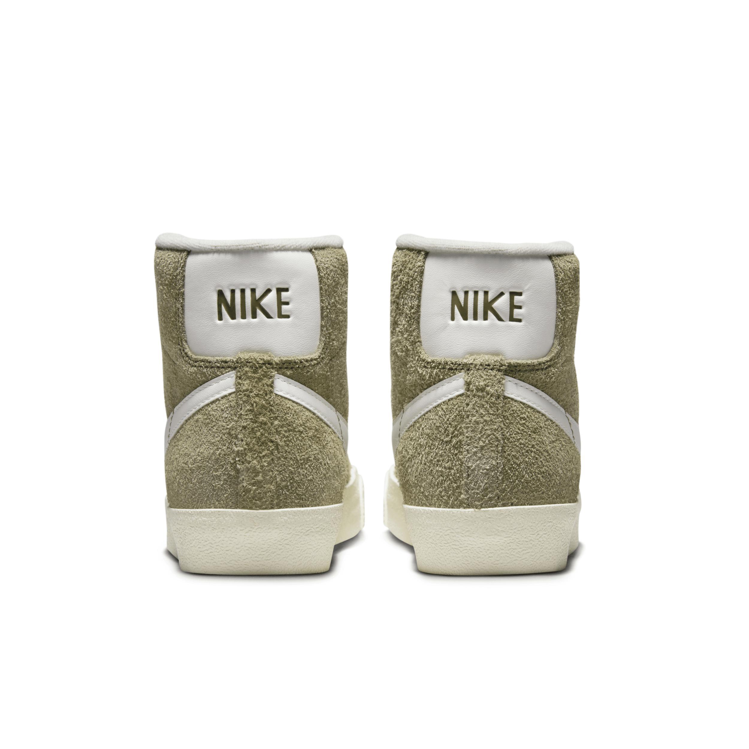 Nike Blazer Mid 77 Vintage Sneaker Product Image