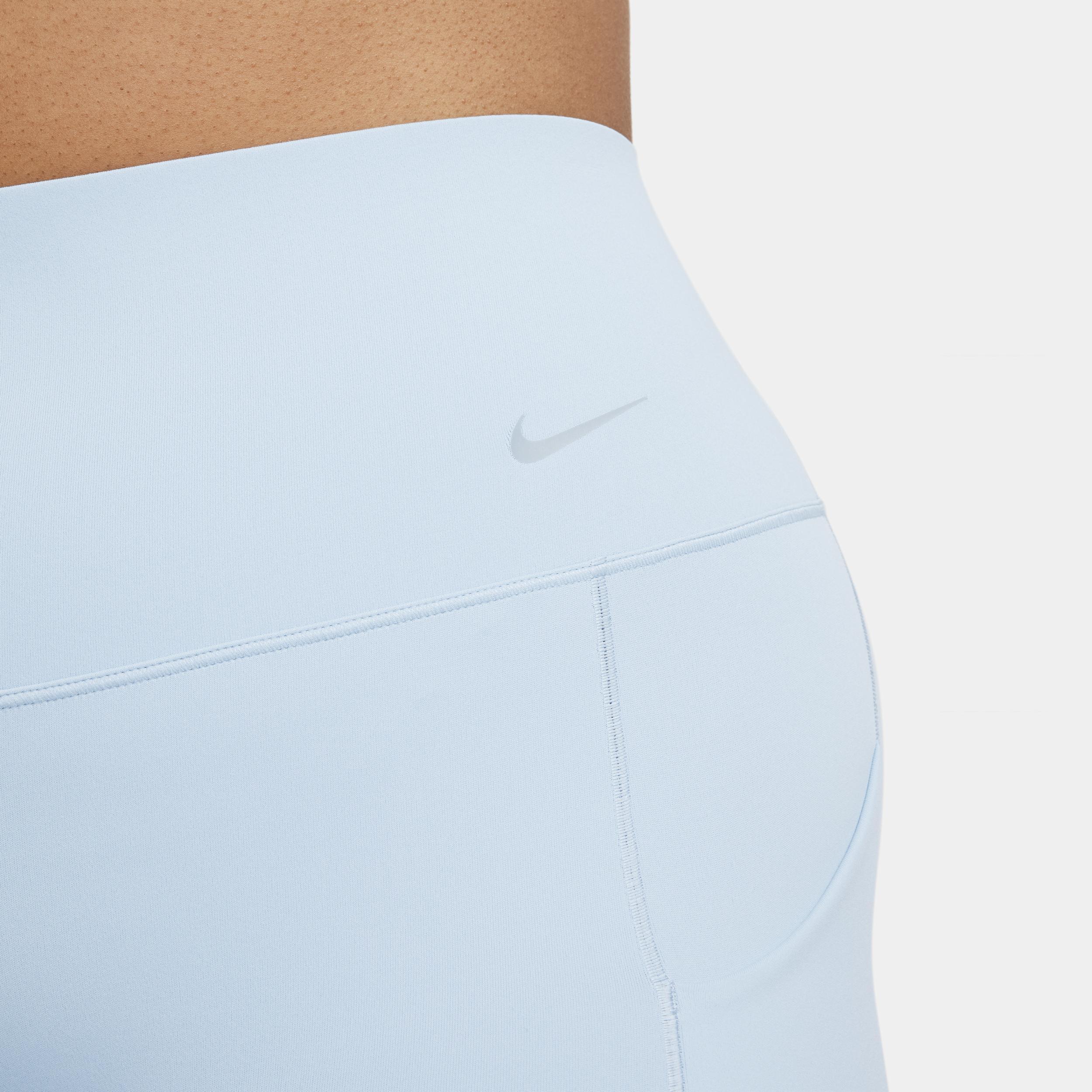 Nike Women's Universa Medium-Support High-Waisted 7/8 Leggings with Pockets Product Image