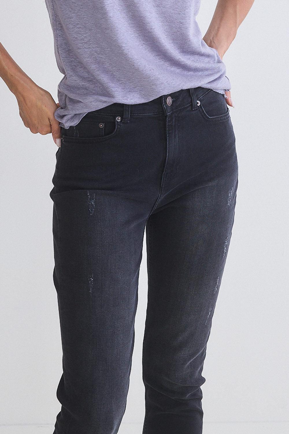 The Iconic Fitted Jeans Product Image