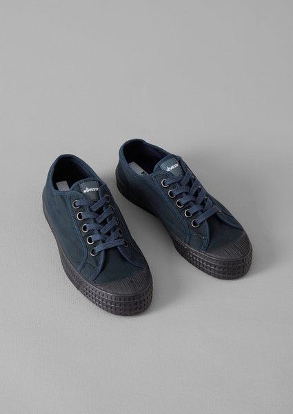 Novesta Waxed Cotton Canvas Plimsolls | Navy product image