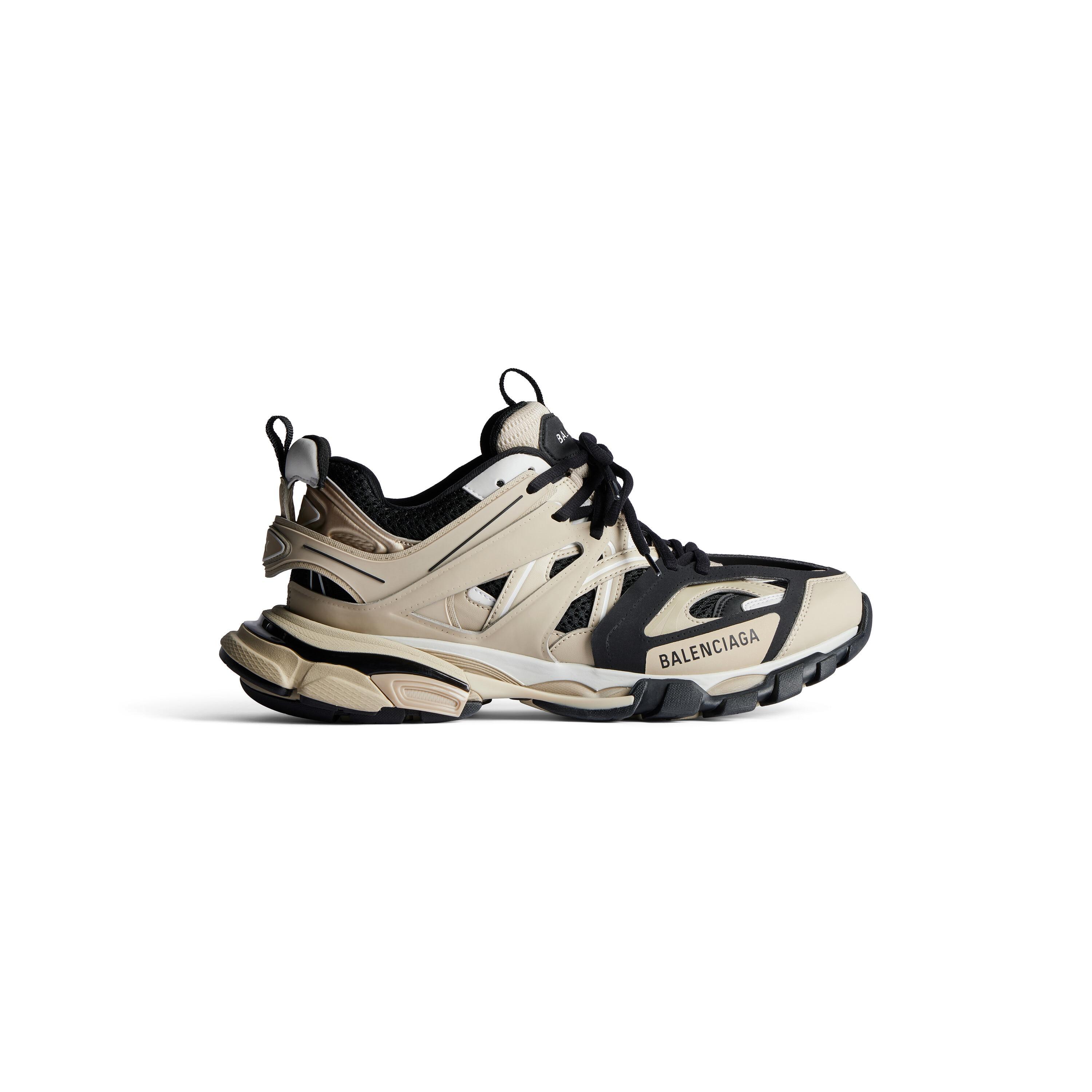 Women's Track Sneaker in Beige/black Product Image