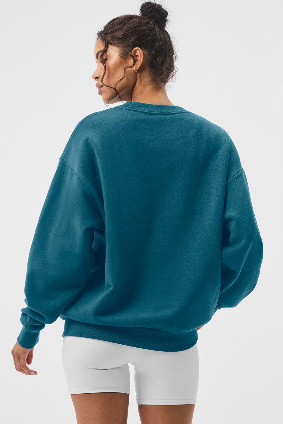 Accolade Crew Neck Pullover - Oceanic Teal Female Product Image