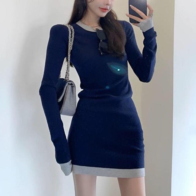 Long-Sleeve Crewneck Two Tone Knit Mini Bodycon Dress Product Image