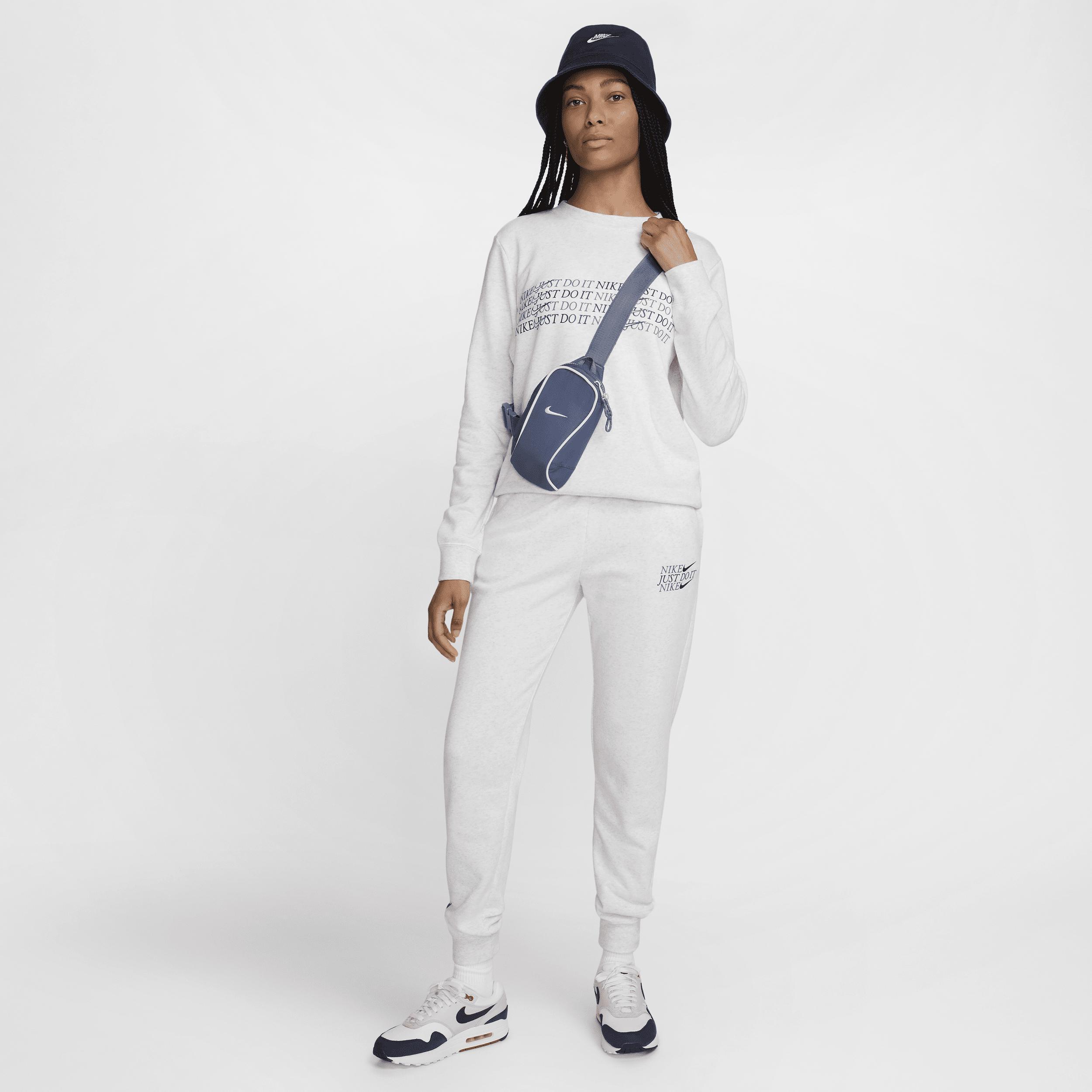 Nike Sportswear Club Fleece Women's Crew-Neck Sweatshirt Product Image