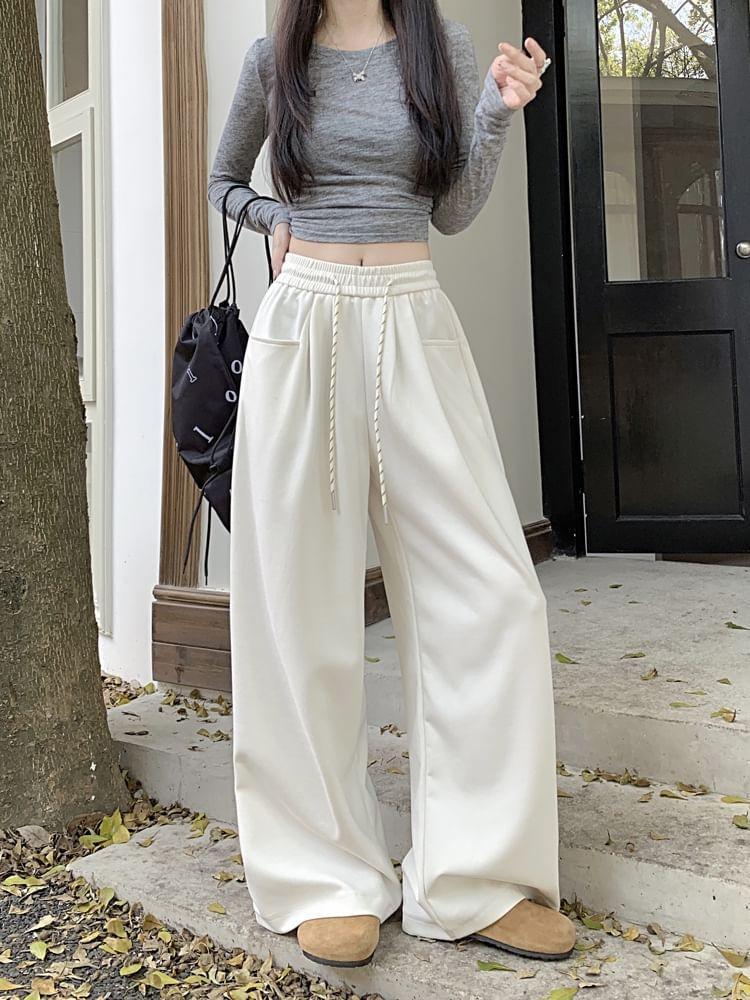 Drawstring Waist Plain Wide Leg Sweatpants Product Image