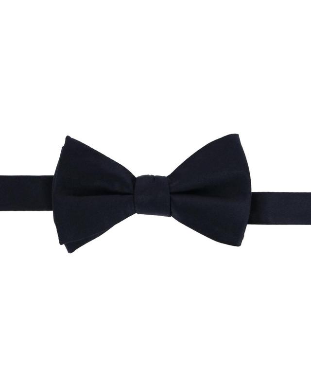 Trafalgar Sutton Pre Tied Bow Tie Product Image