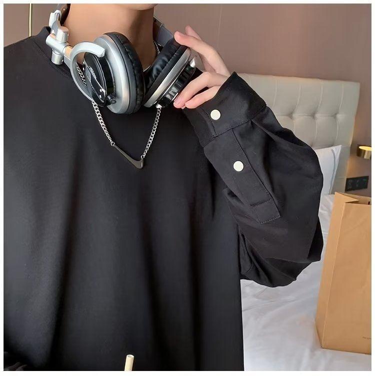 Long-Sleeve Crew Neck Plain Oversized T-Shirt Product Image