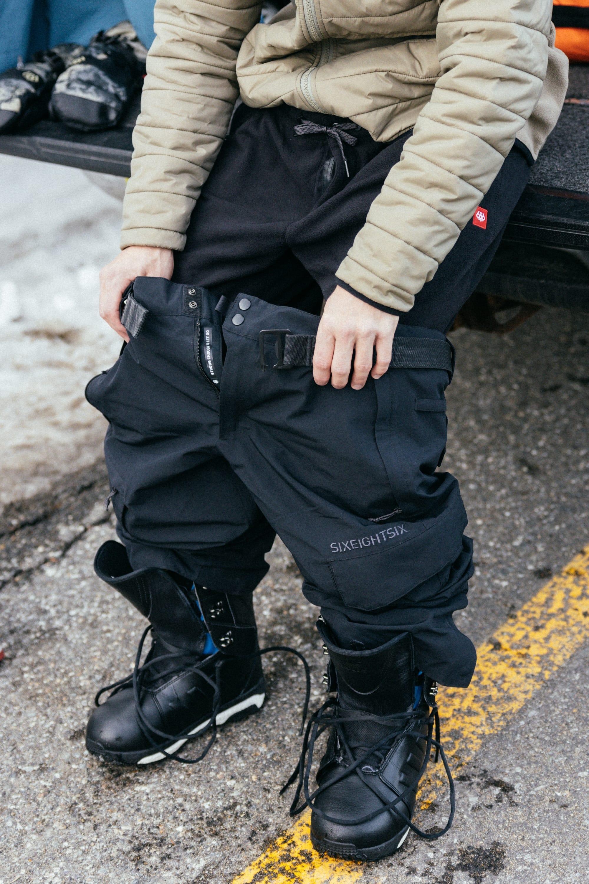 686 Men's GORE-TEX SMARTY 3-in-1 Cargo Pant Male Product Image