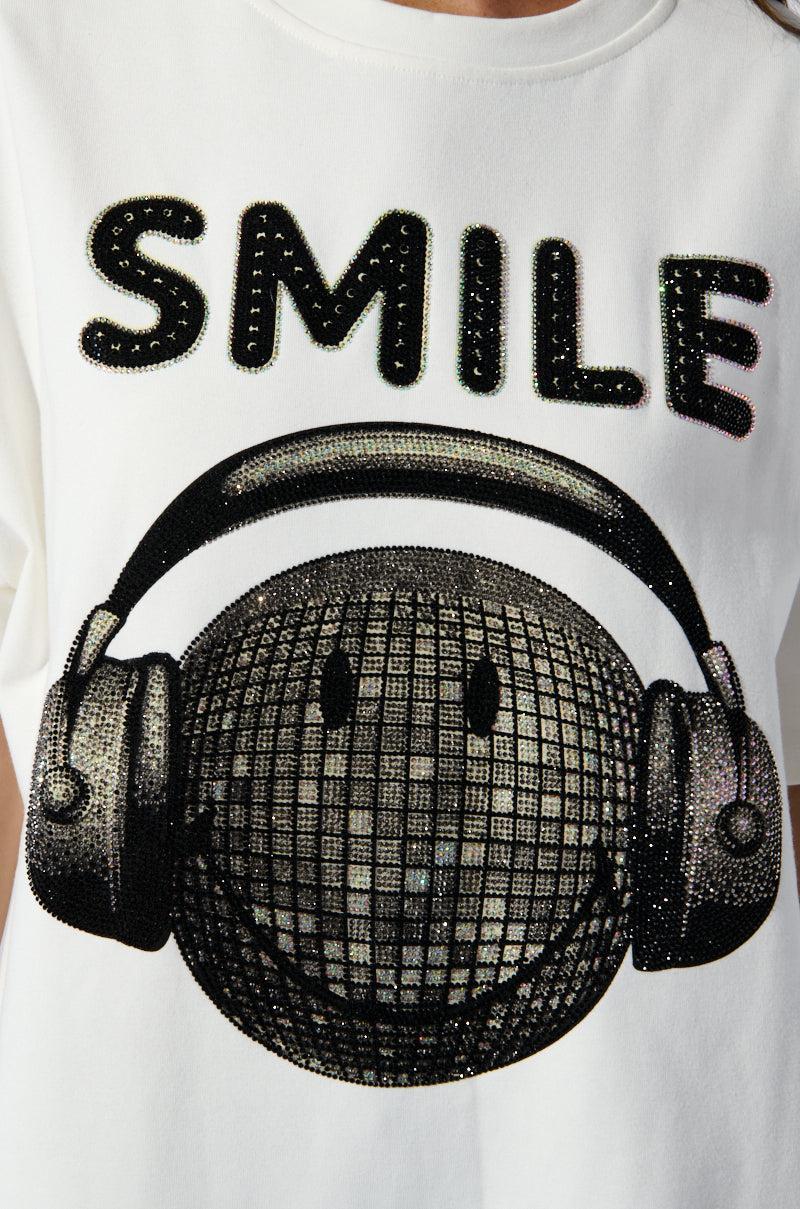 SMILE RHINESTONE DETAIL OVERSIZED TSHIRT IN WHITE Product Image