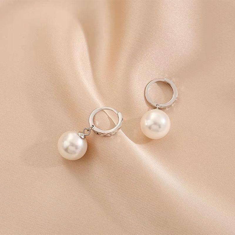 925 Sterling Silver Faux Pearl Drop Earring Product Image