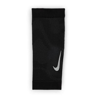 Nike Unisex Zoned Calf Sleeves Product Image