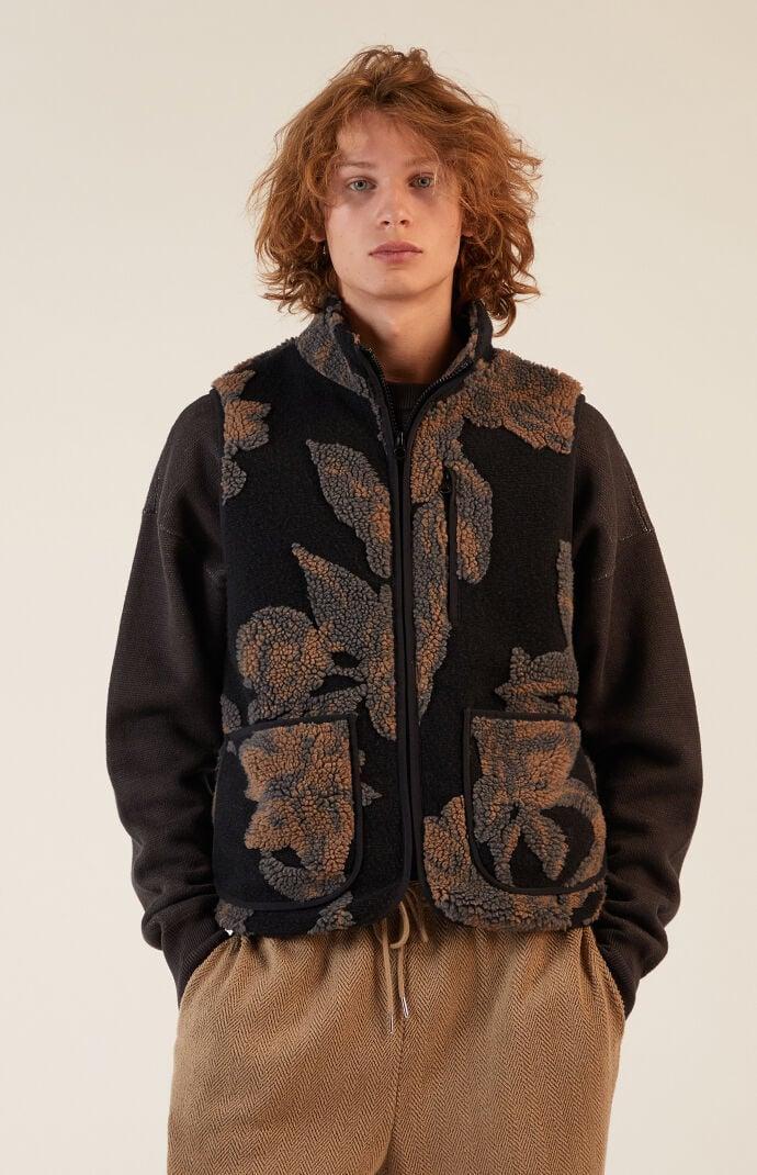 Men's Sherpa Print Vest - Product Image