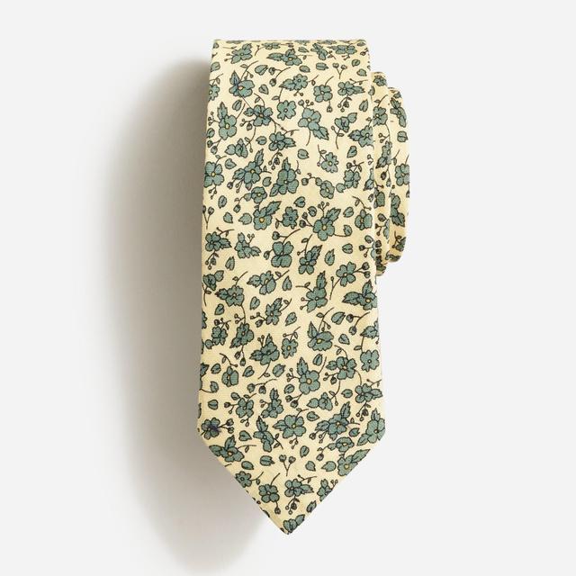 Linen tie in floral print Product Image