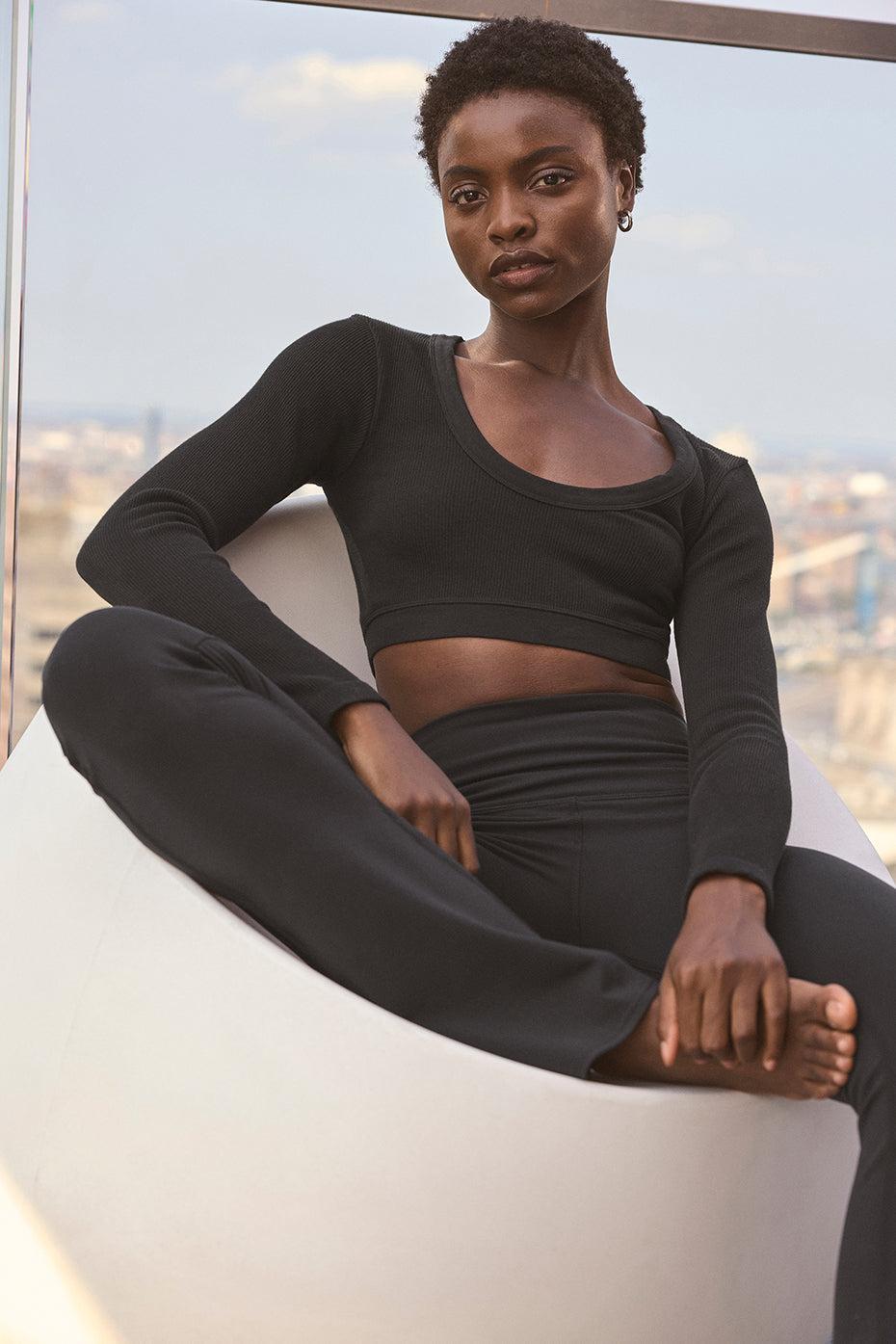 Seamless Ribbed Cropped Serene Long Sleeve - Black Product Image