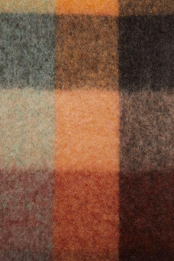 Mohair checked scarf Product Image