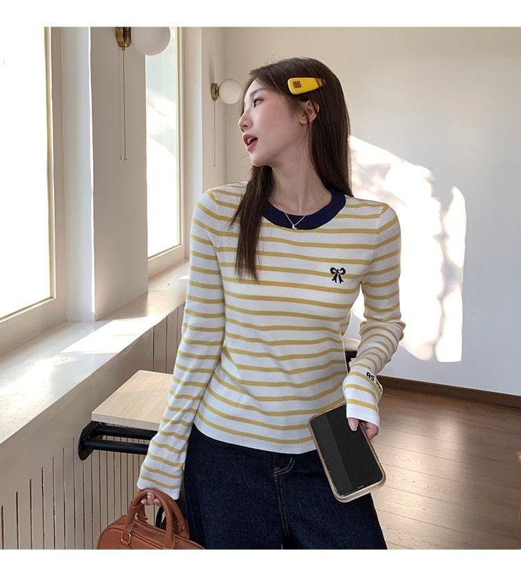 Long-Sleeve Round Neck Striped Bow Embroidered Contrast Trim Knit Top Product Image