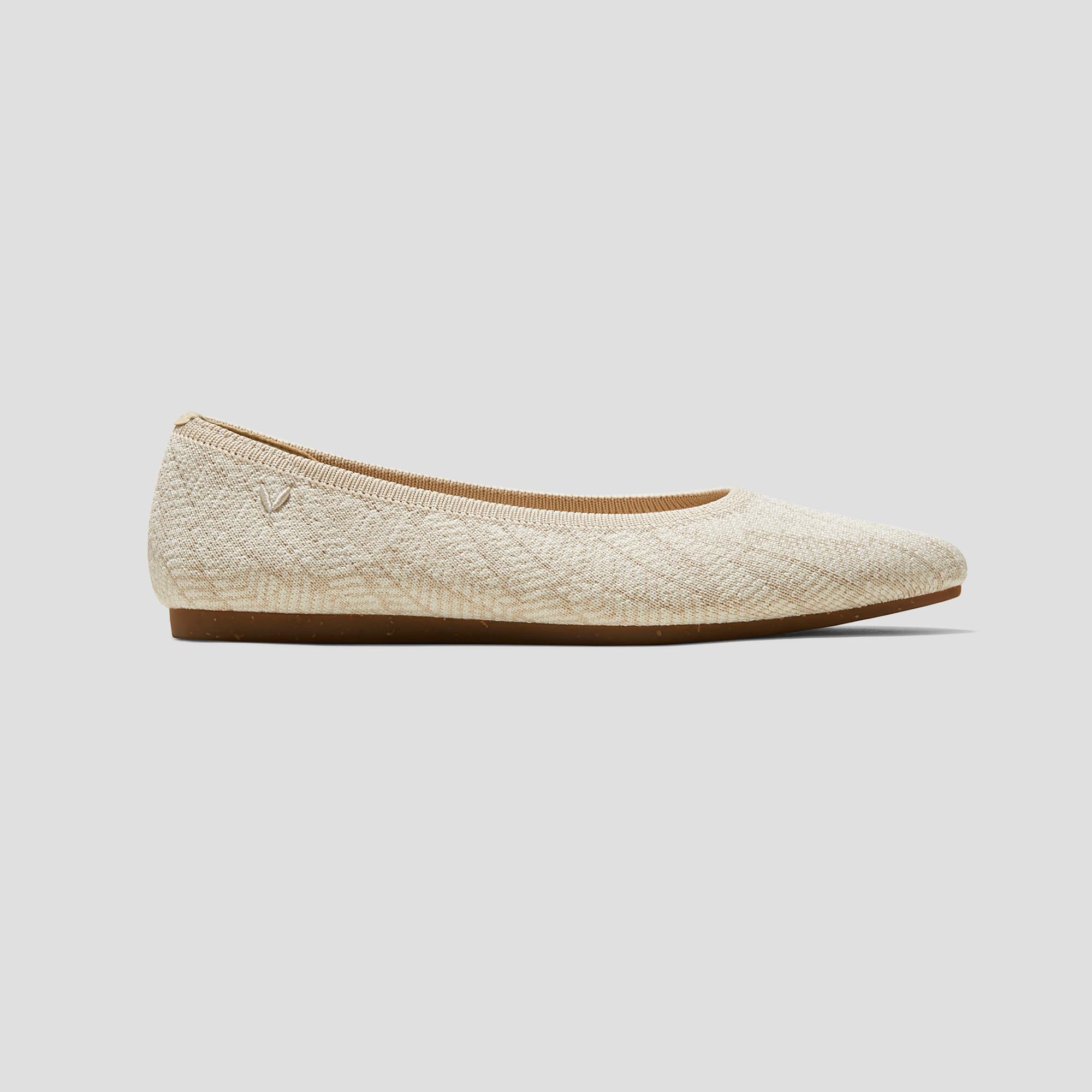 Pointed-Toe Ballet Flats (Aria 5° Hemp) Product Image