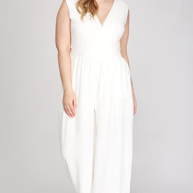 Sleeveless Jumpsuit with Pockets Product Image