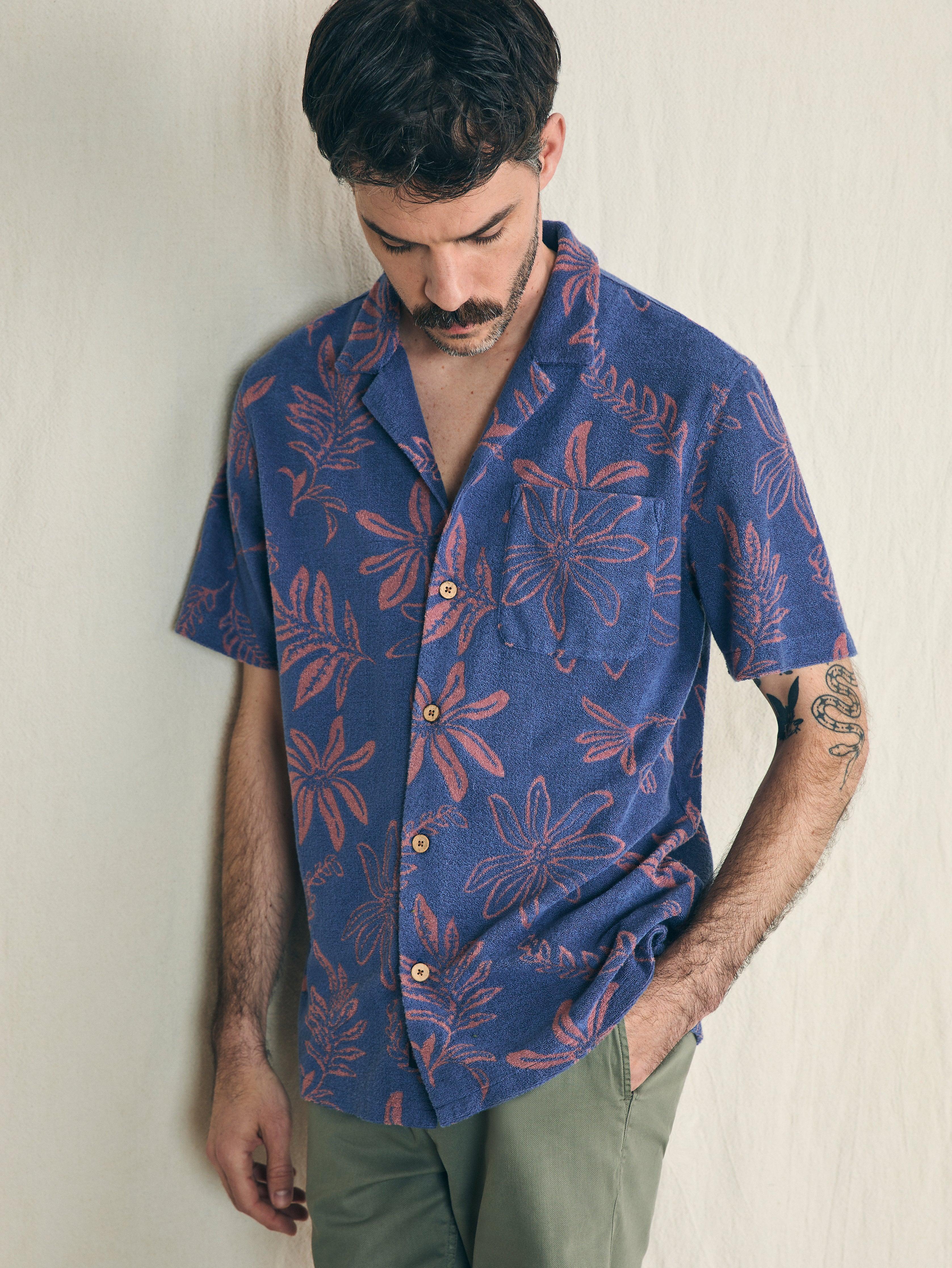 Short-Sleeve Cabana Towel Terry Shirt - Twilight Coral Floral Male Product Image