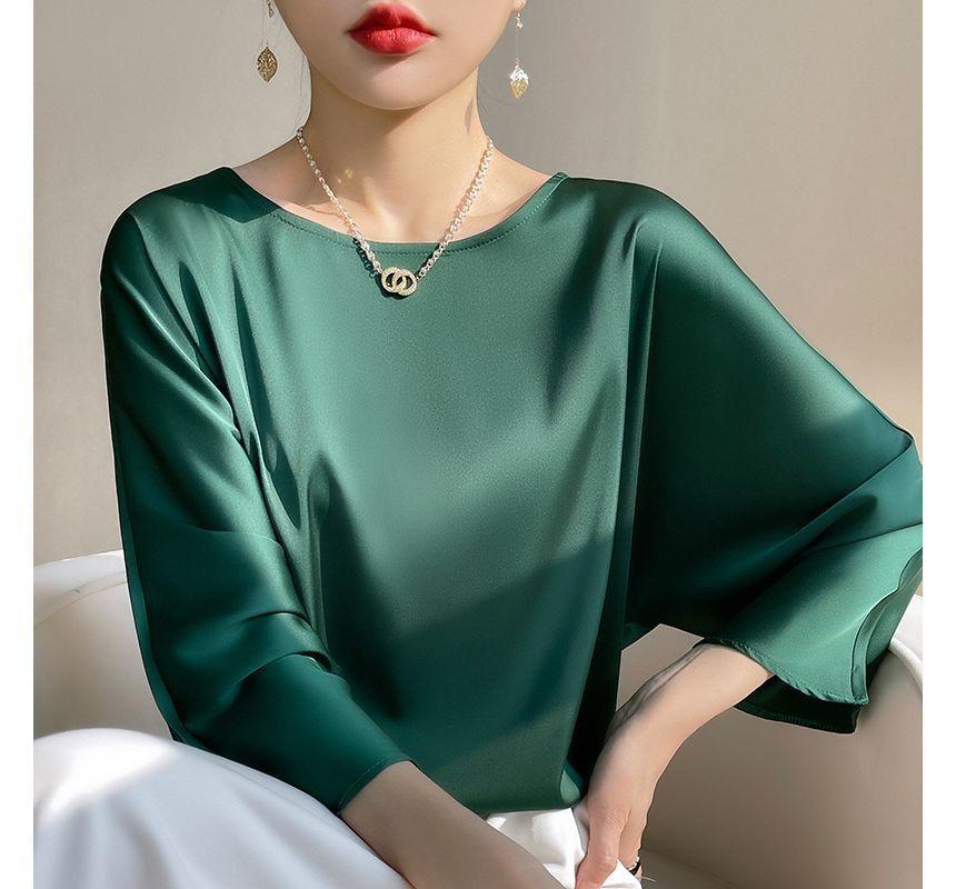 3/4-Sleeve Crew Neck Plain Blouse Product Image