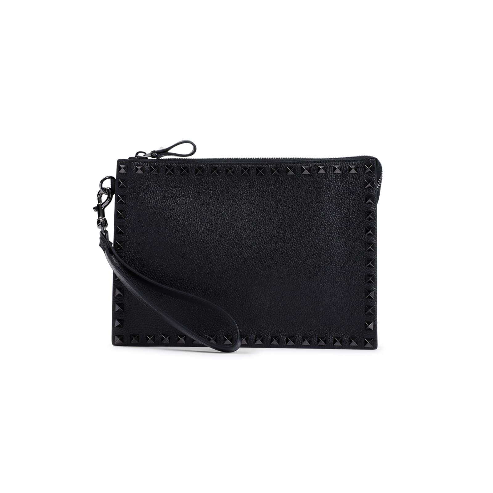 VALENTINO GARAVANI Man Black Leather Rockstud Clutch Product Image