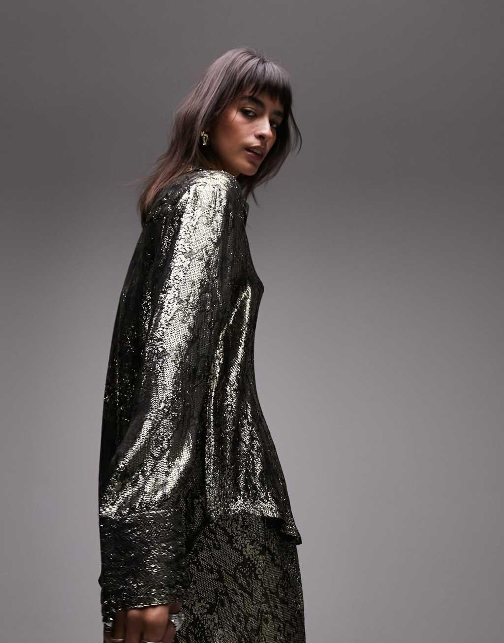  Topshop oversized metallic shirt in gold - part of a set Product Image