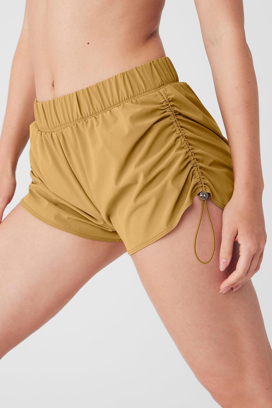 Cinch It Up Short - Golden Olive Branch Female Product Image