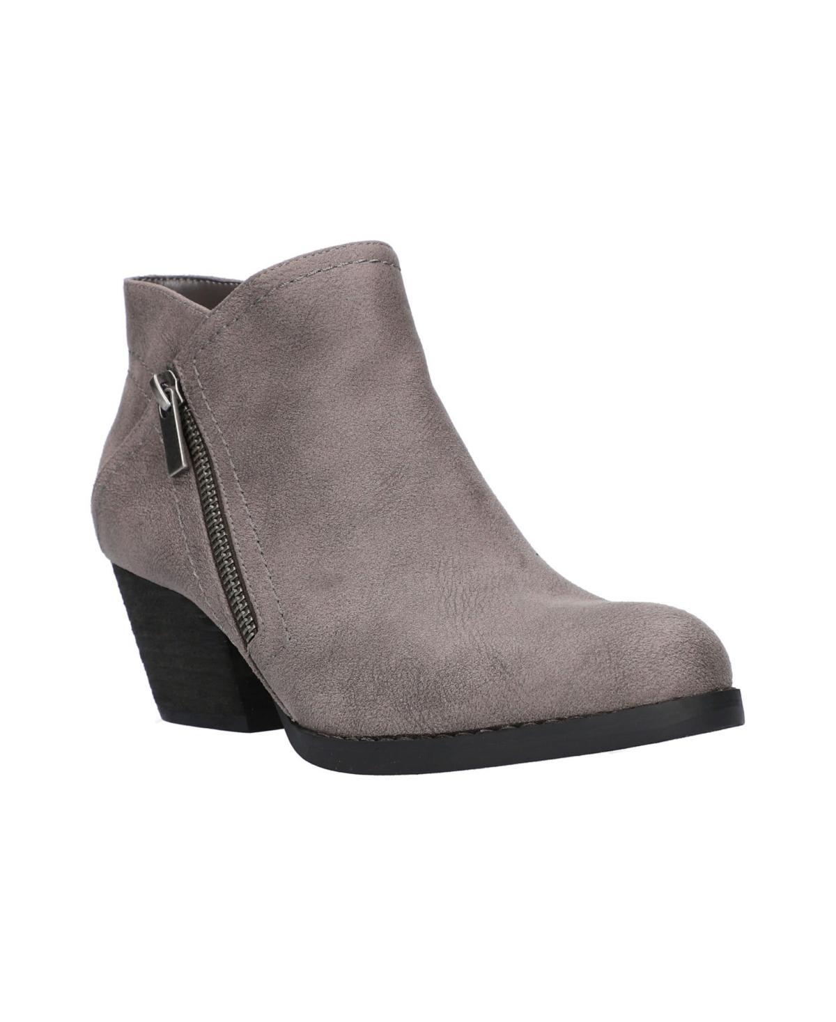 Bella Vita Bobbie Bootie Product Image