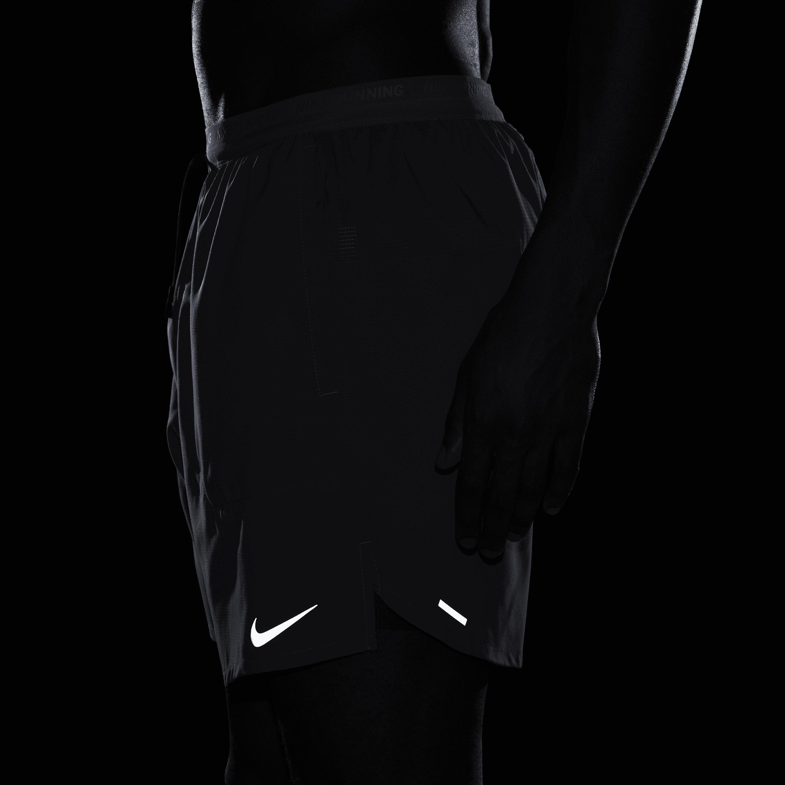 Nike Men's Stride Dri-FIT 7" 2-in-1 Running Shorts Product Image