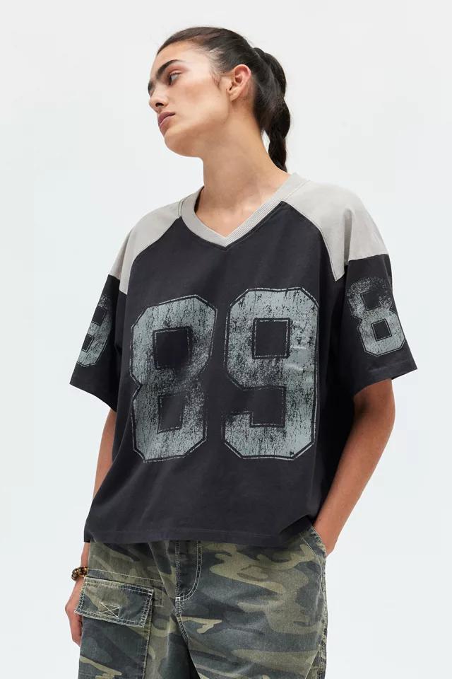 89 V-Neck Boxy Graphic Tee Product Image