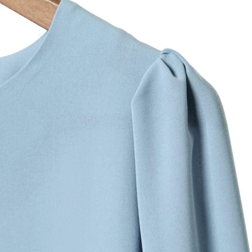 Long-Sleeve Plain Blouse Product Image