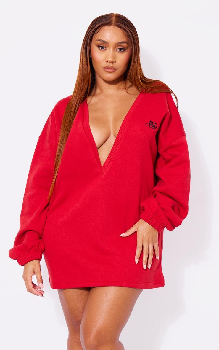 PRETTYLITTLETHING Shape Cherry Red Embroidered Plunge Sweatshirt Dress Product Image