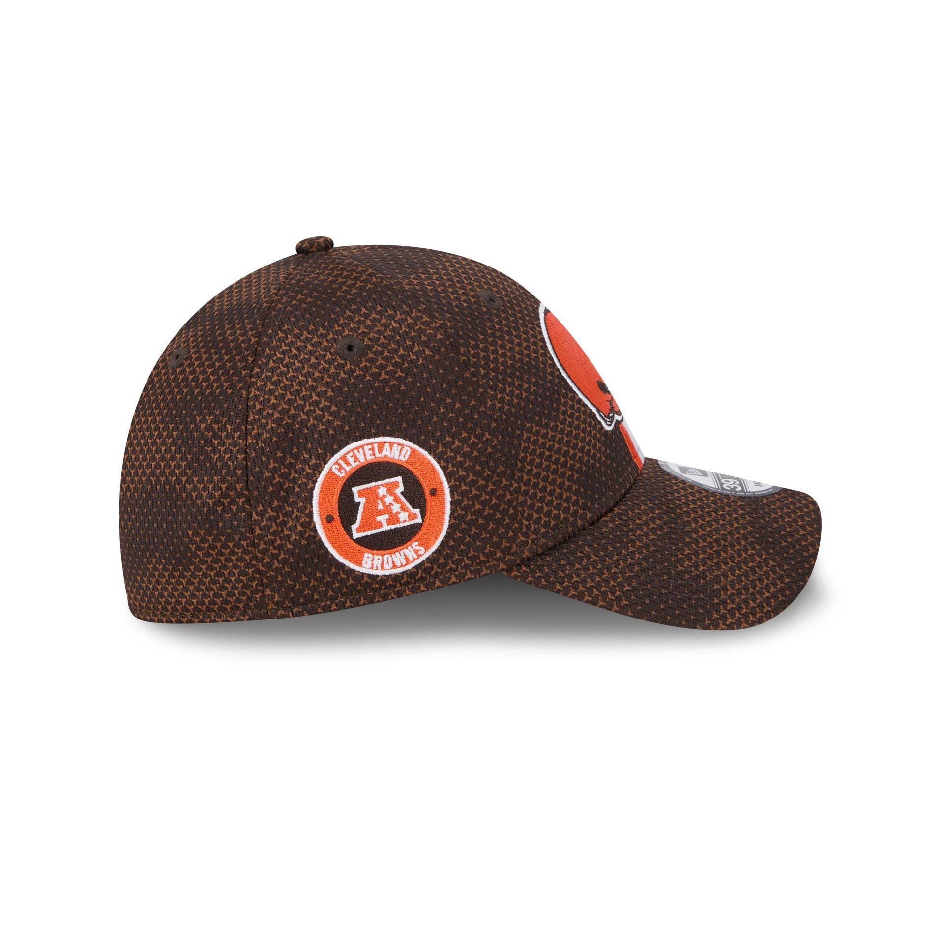 Cleveland Browns 2024 Sideline 39THIRTY Stretch Fit Hat Male Product Image