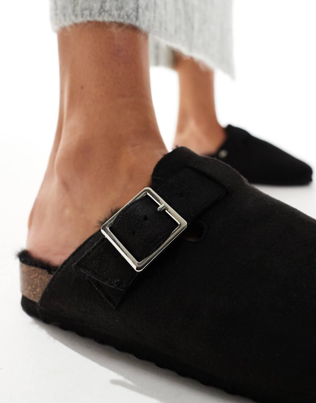 Yours fur lined clog in black Product Image