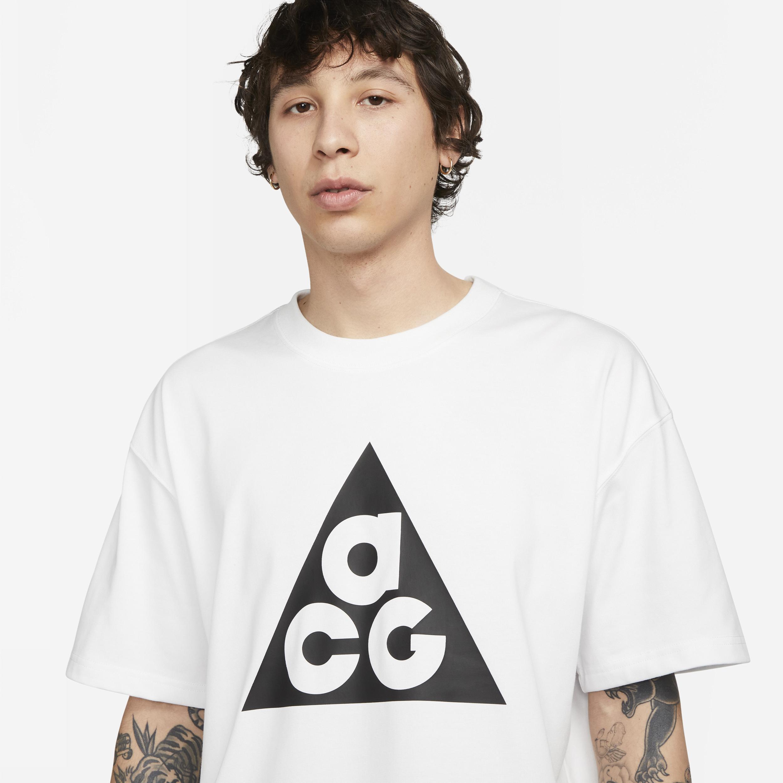 Men's Nike ACG Short-Sleeve T-Shirt Product Image