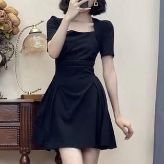 Short-Sleeve Square-Neck Plain Shirred Mini A-Line Dress Product Image