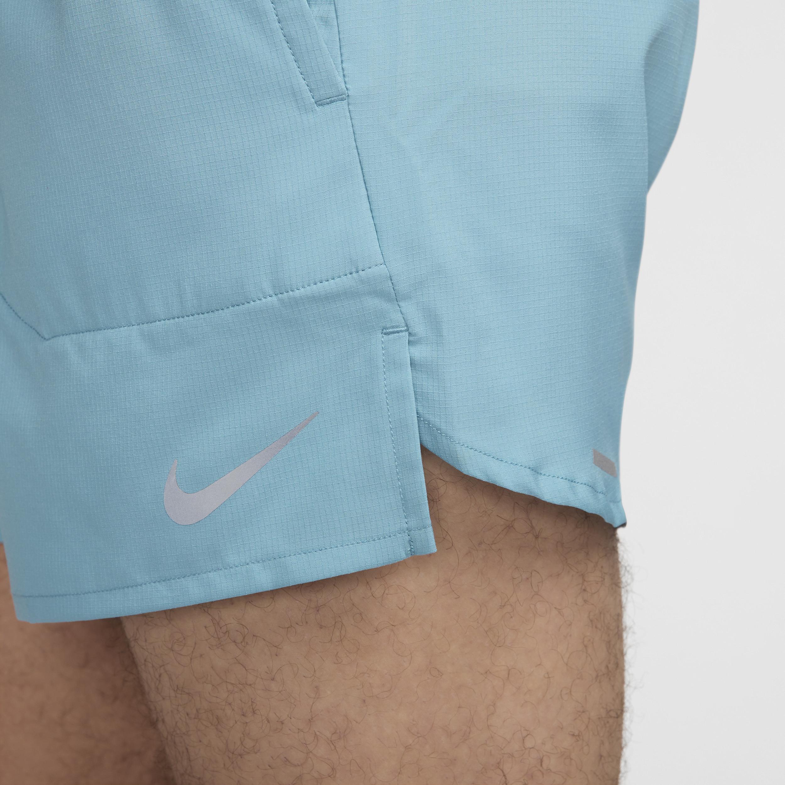 Nike Men's Stride Dri-FIT 5" Brief-Lined Running Shorts Product Image