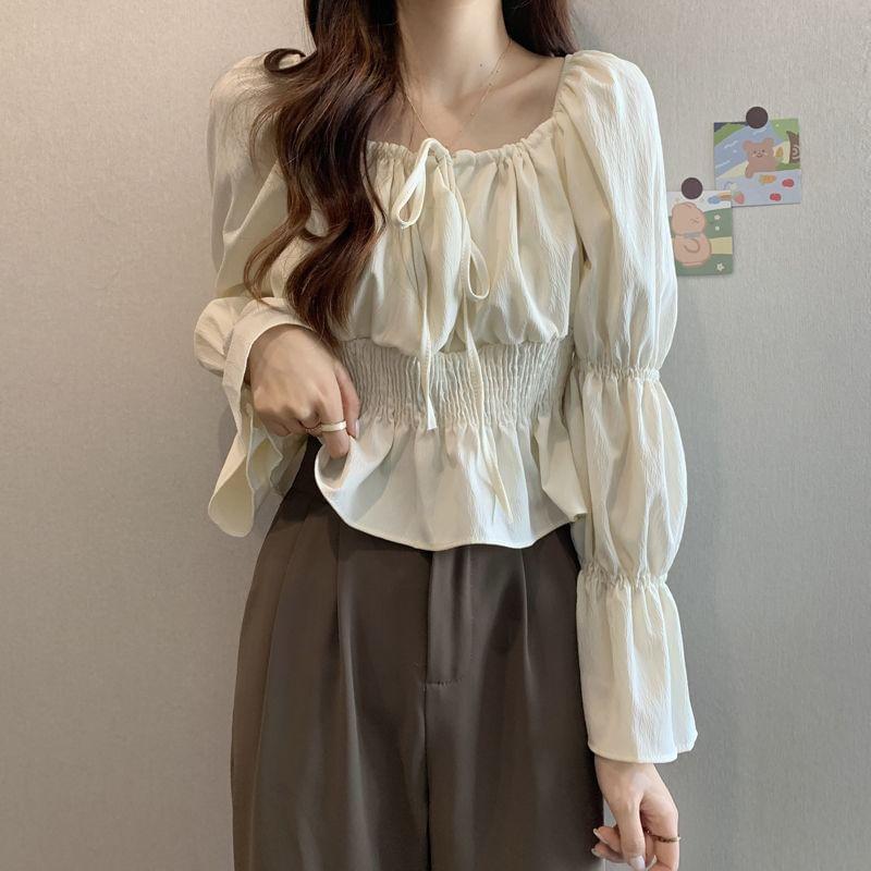 Puff-Sleeve Plain Bow Peplum Blouse Product Image