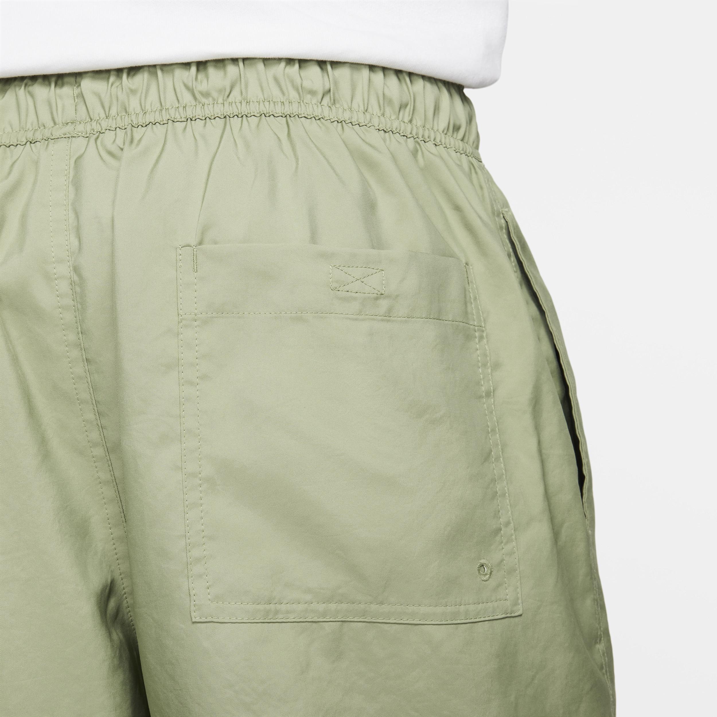 Nike Mens Club Flow Relaxed-Fit 6 Drawstring Shorts Product Image