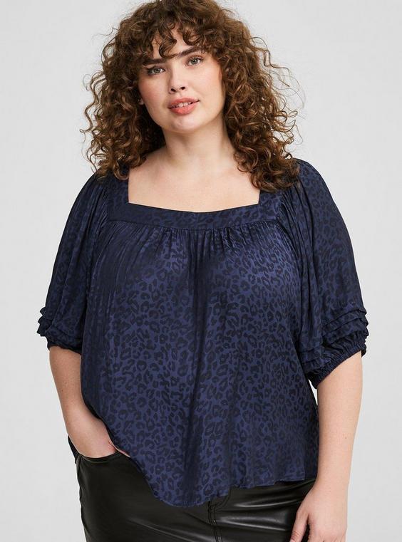 Satin Jacquard Short Sleeve Pleated Top Product Image