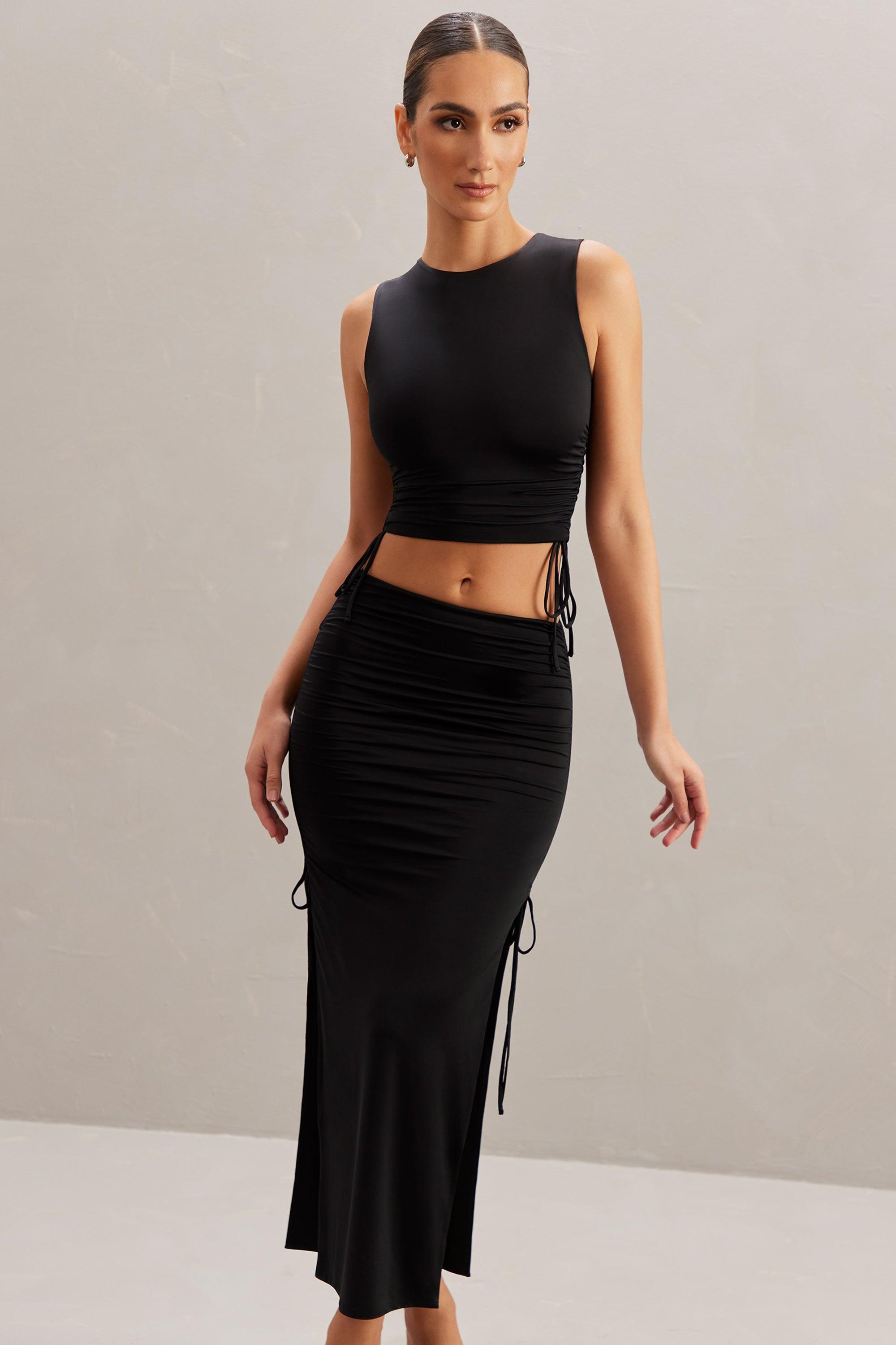 Mid Rise Midi Skirt in Black Product Image