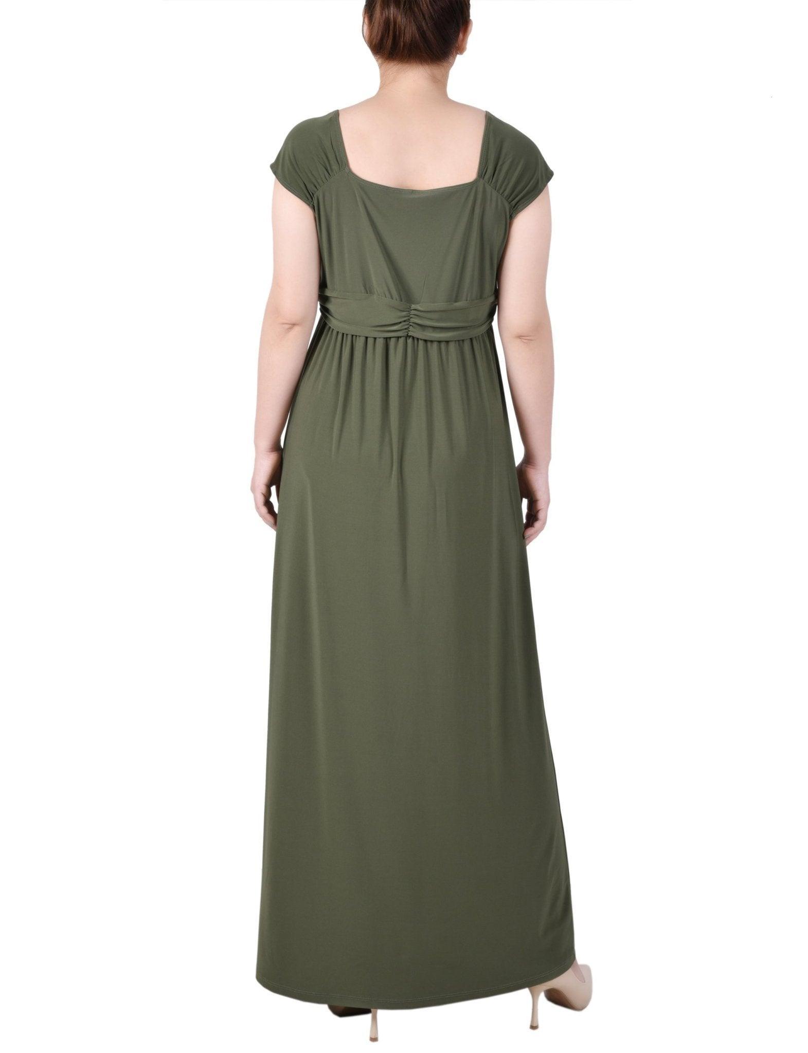 NY Collection Ruched Empire-Waist Maxi Dress Product Image