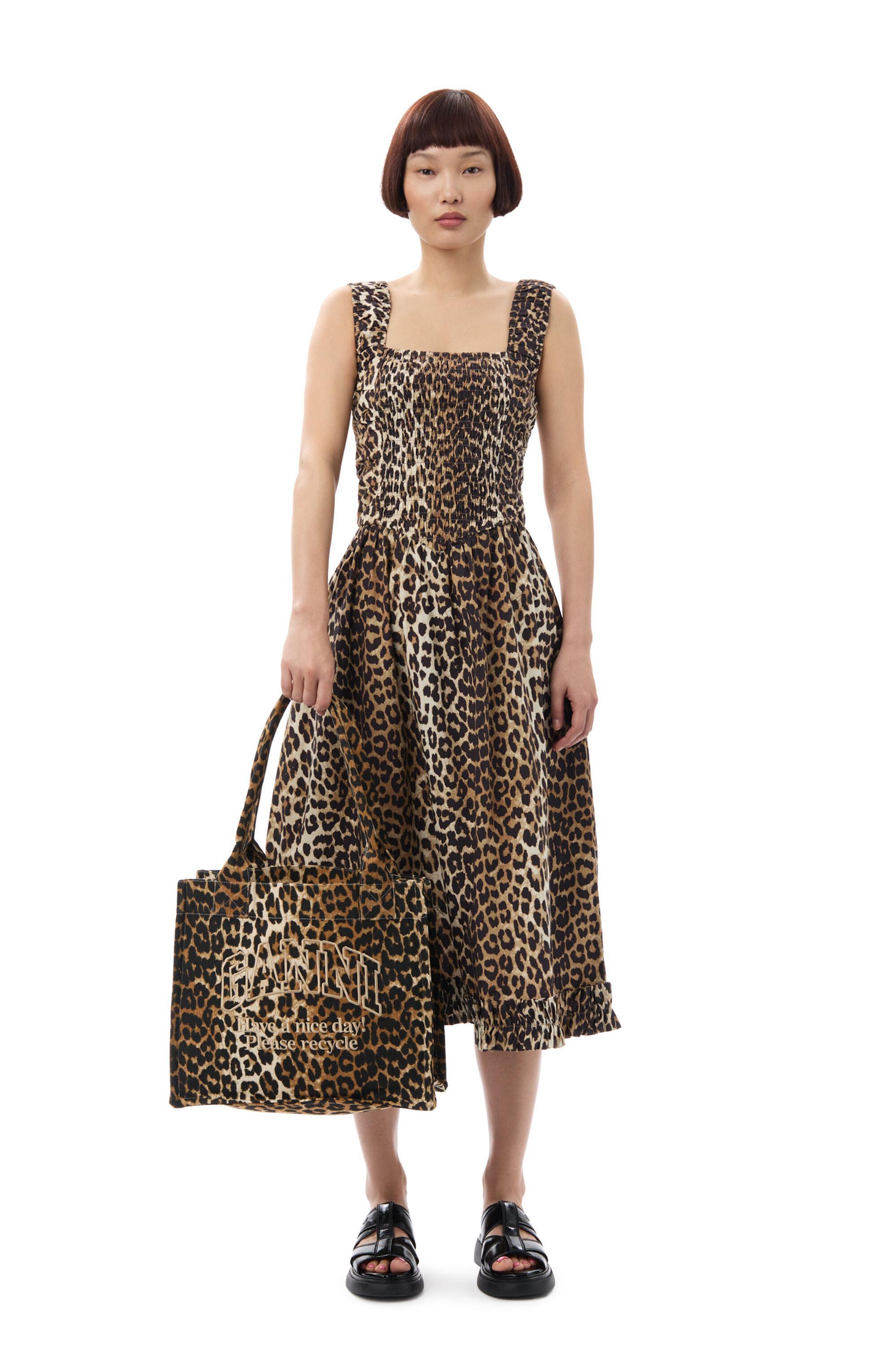 Leopard Large Canvas Tote Bag Product Image