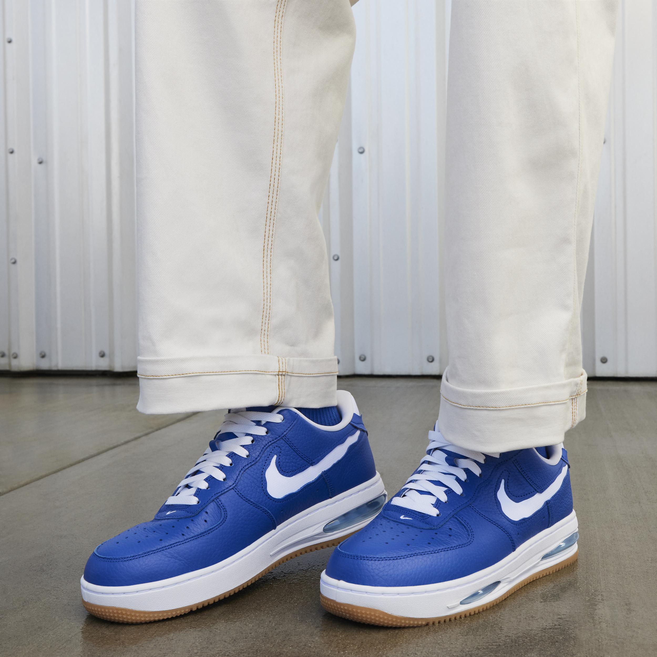 Nike Men's Air Force 1 Low EVO Shoes Product Image