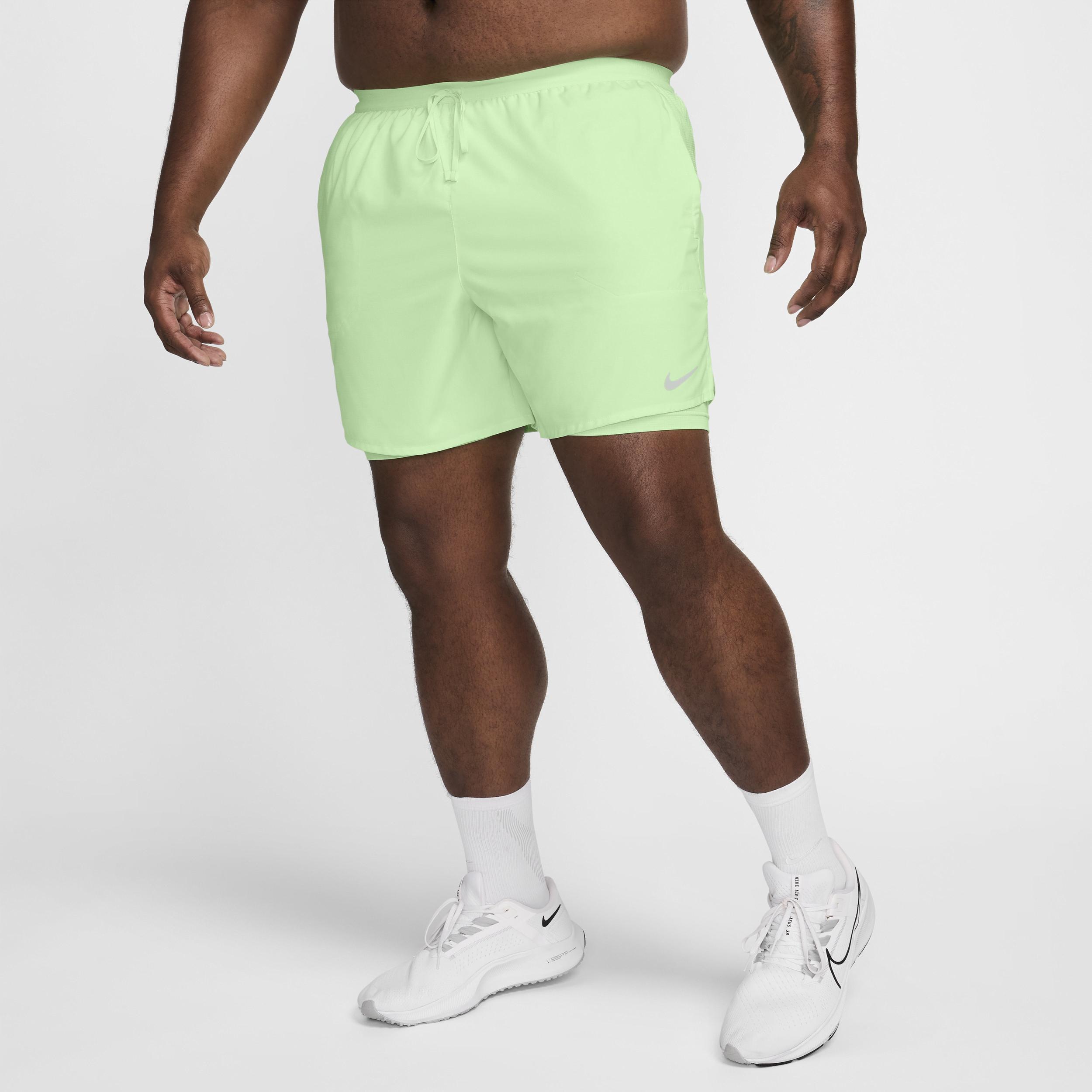 Nike Men's Stride Dri-FIT 7" 2-in-1 Running Shorts Product Image