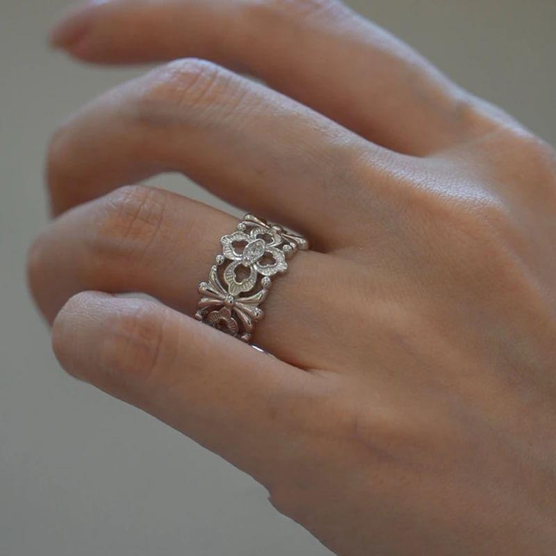 Floral Rhinestone Alloy Open Ring Product Image