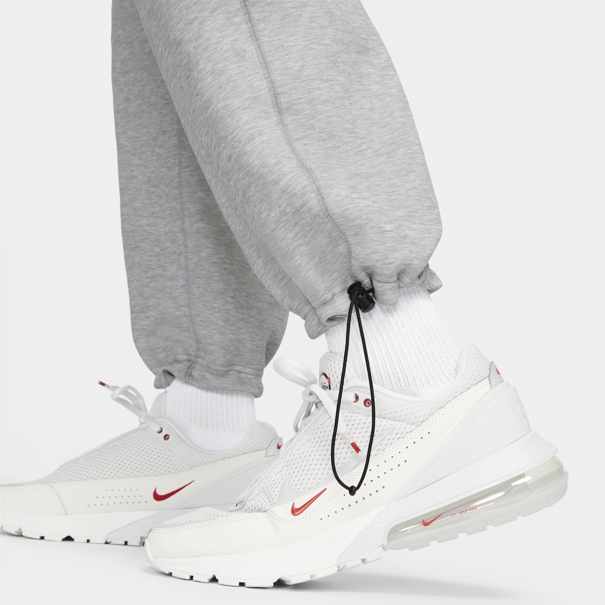 Men's Nike Sportswear Tech Fleece Open-Hem Sweatpants Product Image