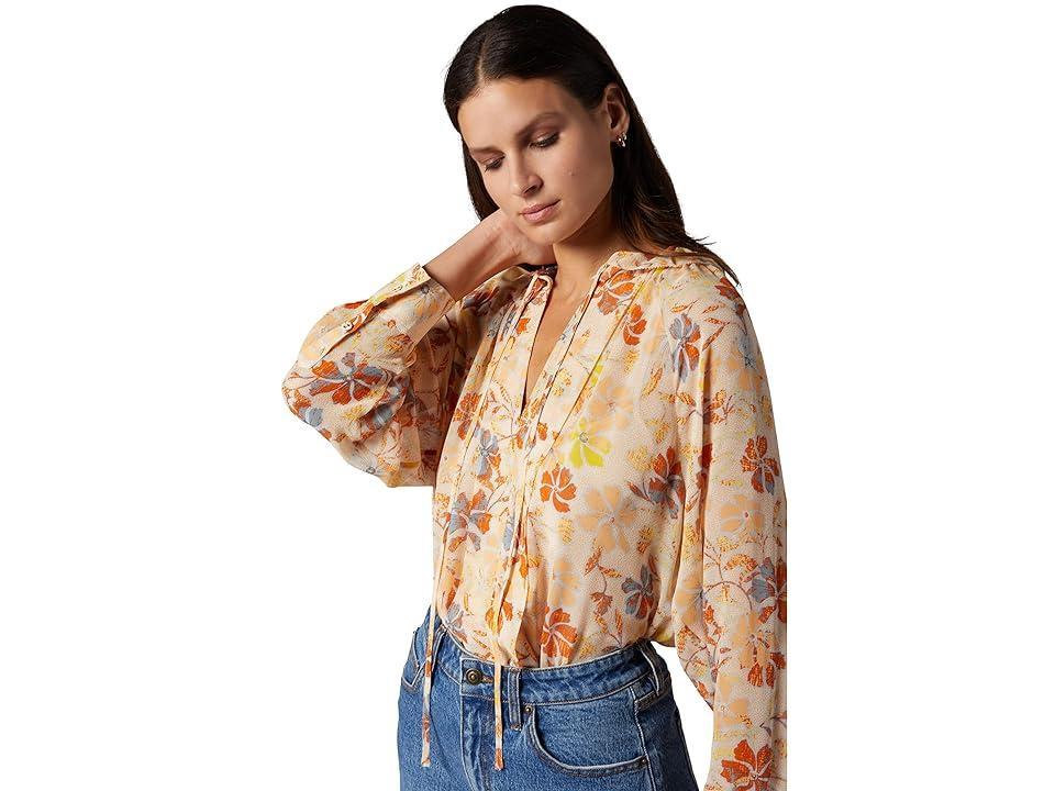 Joie Daisy Top (Apricot Buff ) Women's Clothing Product Image