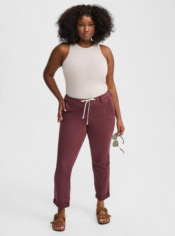 Weekend Boyfriend Stretch Twill Mid Rise Pant Product Image